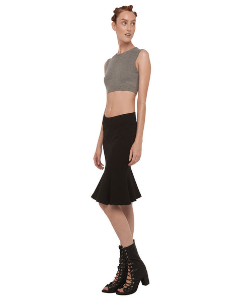 SLEEVELESS MIDRIFF TOP