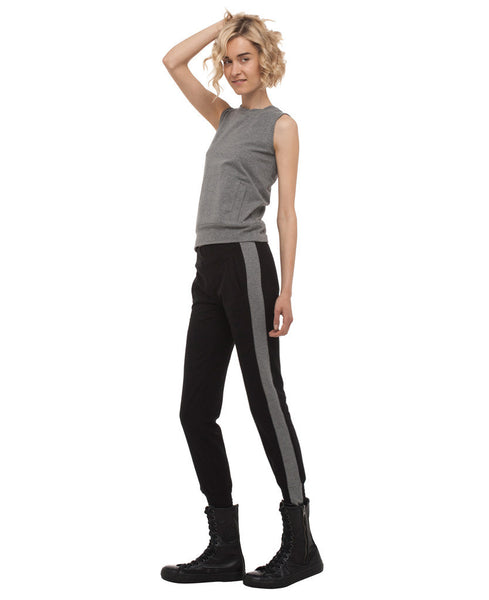SLEEVELESS SWEATSHIRT